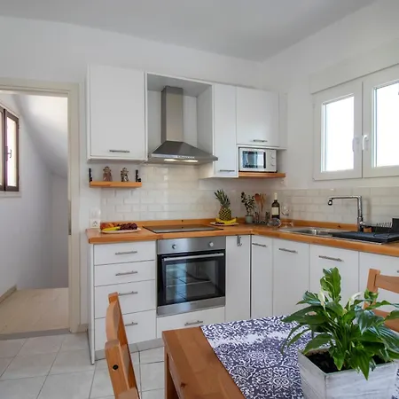 Babilia Limenas Hersonisou Hersonissos (Crete)