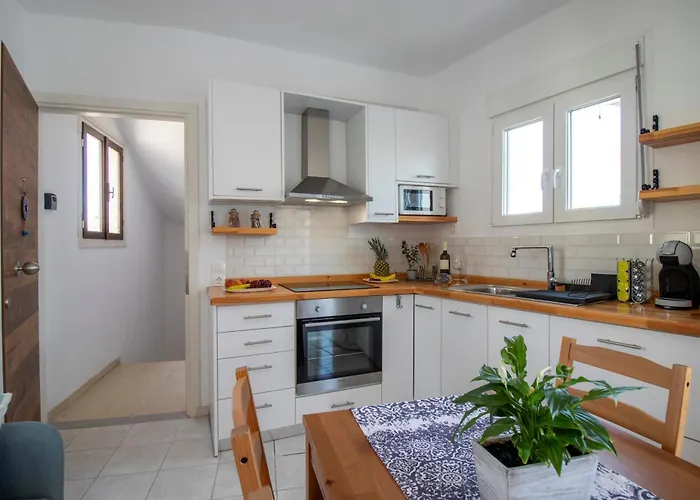 Babilia Limenas Hersonisou Херсонісос